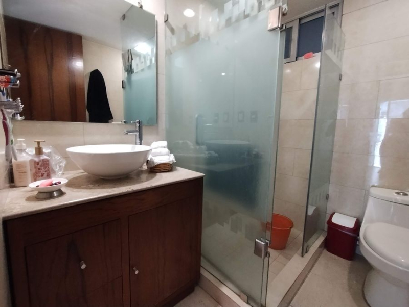 Venta Departamento en Grand Tower del Valle, piso 9