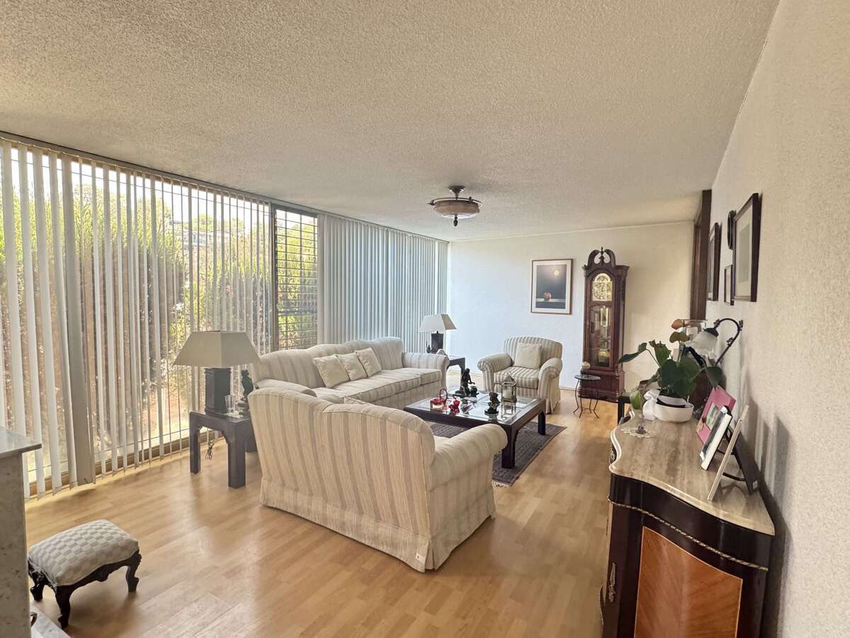 Casa en Venta en Lomas de Tecamachalco