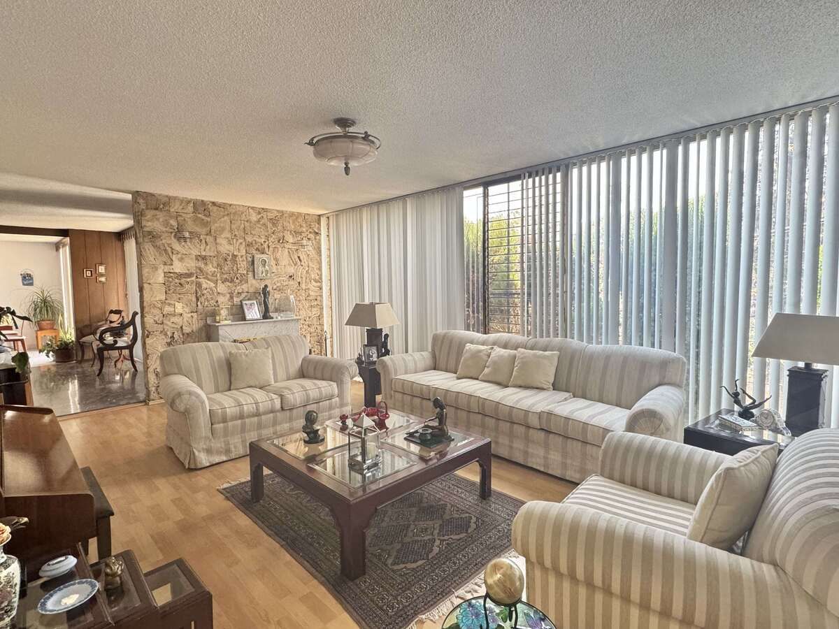 Casa en Venta en Lomas de Tecamachalco