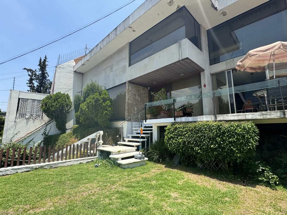 Casa en Venta en Lomas de Tecamachalco