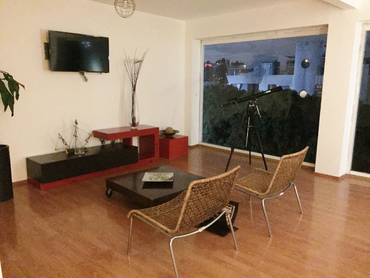 VENTA CASA EN INTERLOMAS