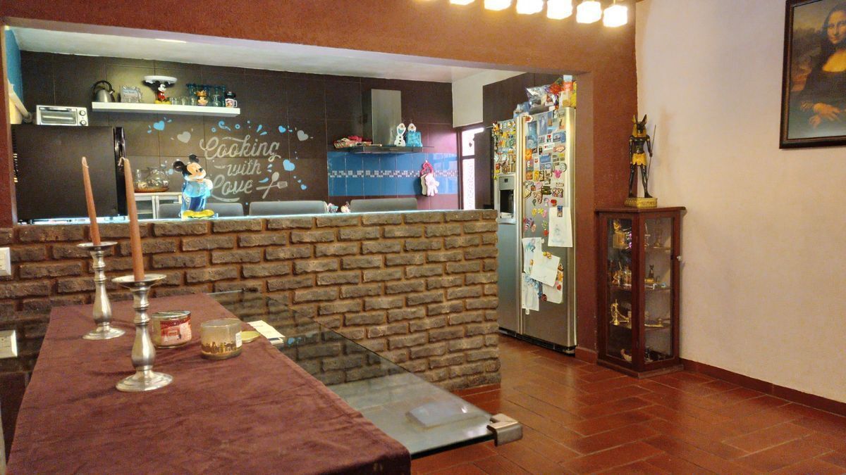 CASA EN VENTA EN PORTALES