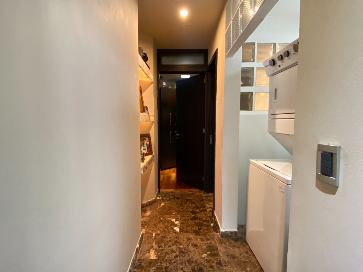 Casa en Venta en Hacienda de las Palmas