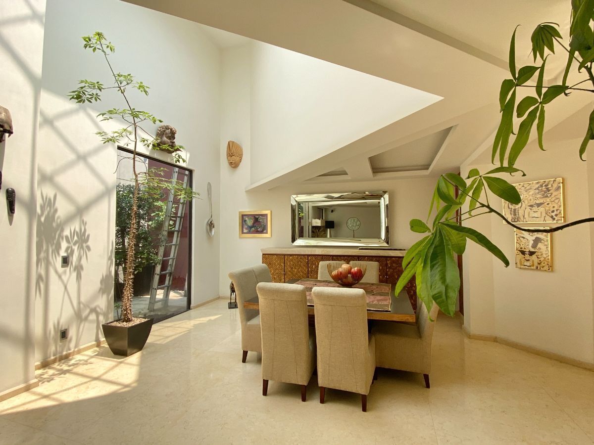 Casa en Venta en Hacienda de las Palmas