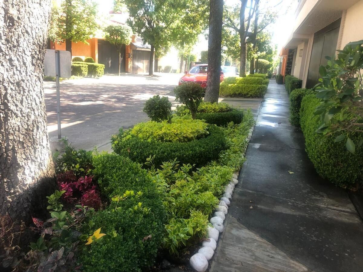 VENTA CASA MONTA�?A DE AMAYO