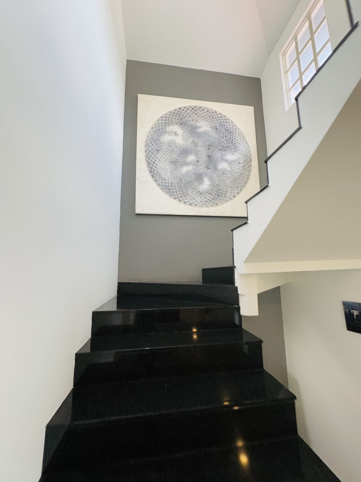 Muy buena casa en venta en la herradura en calle cerrada