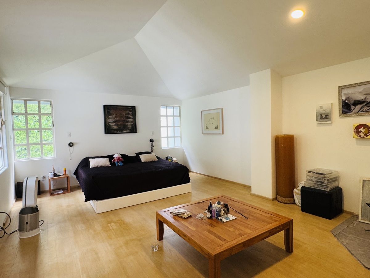 Muy buena casa en venta en la herradura en calle cerrada