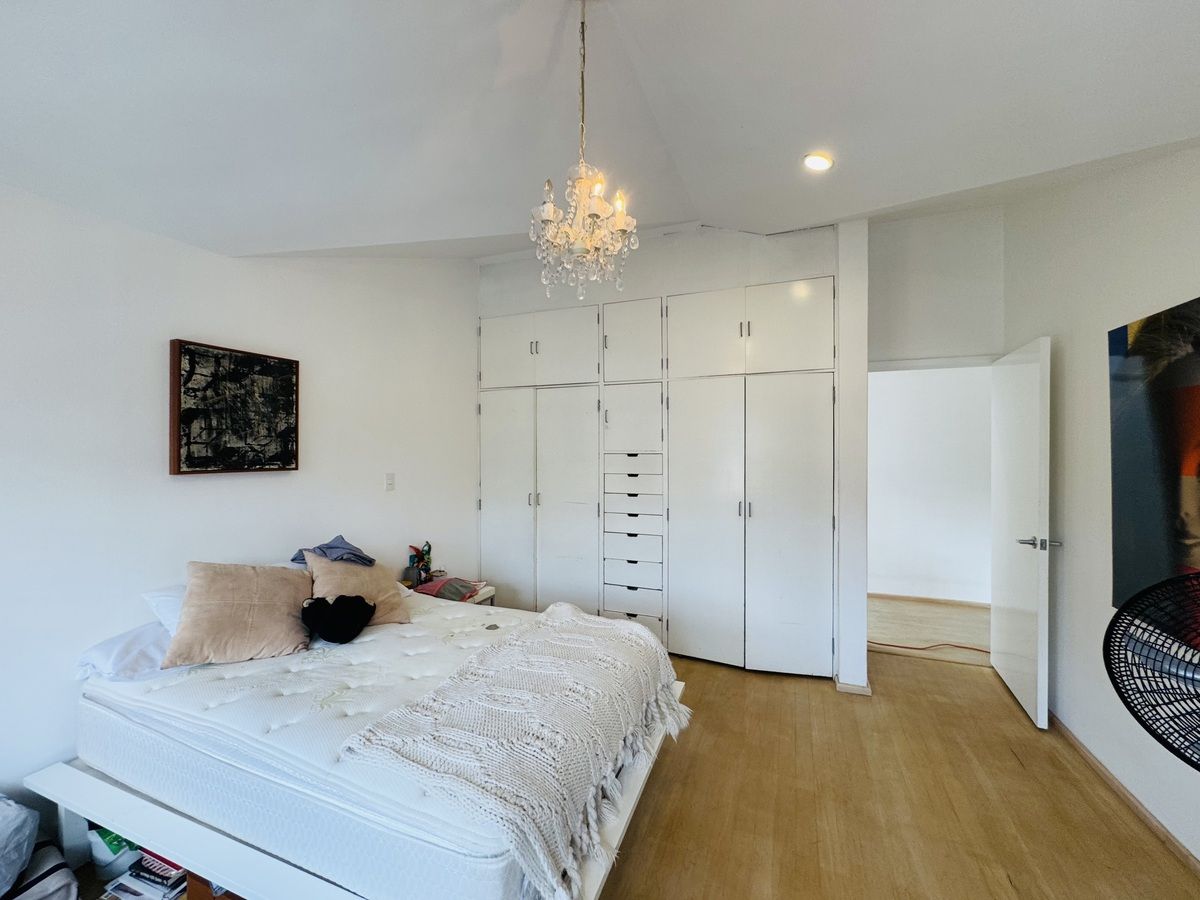 Muy buena casa en venta en la herradura en calle cerrada