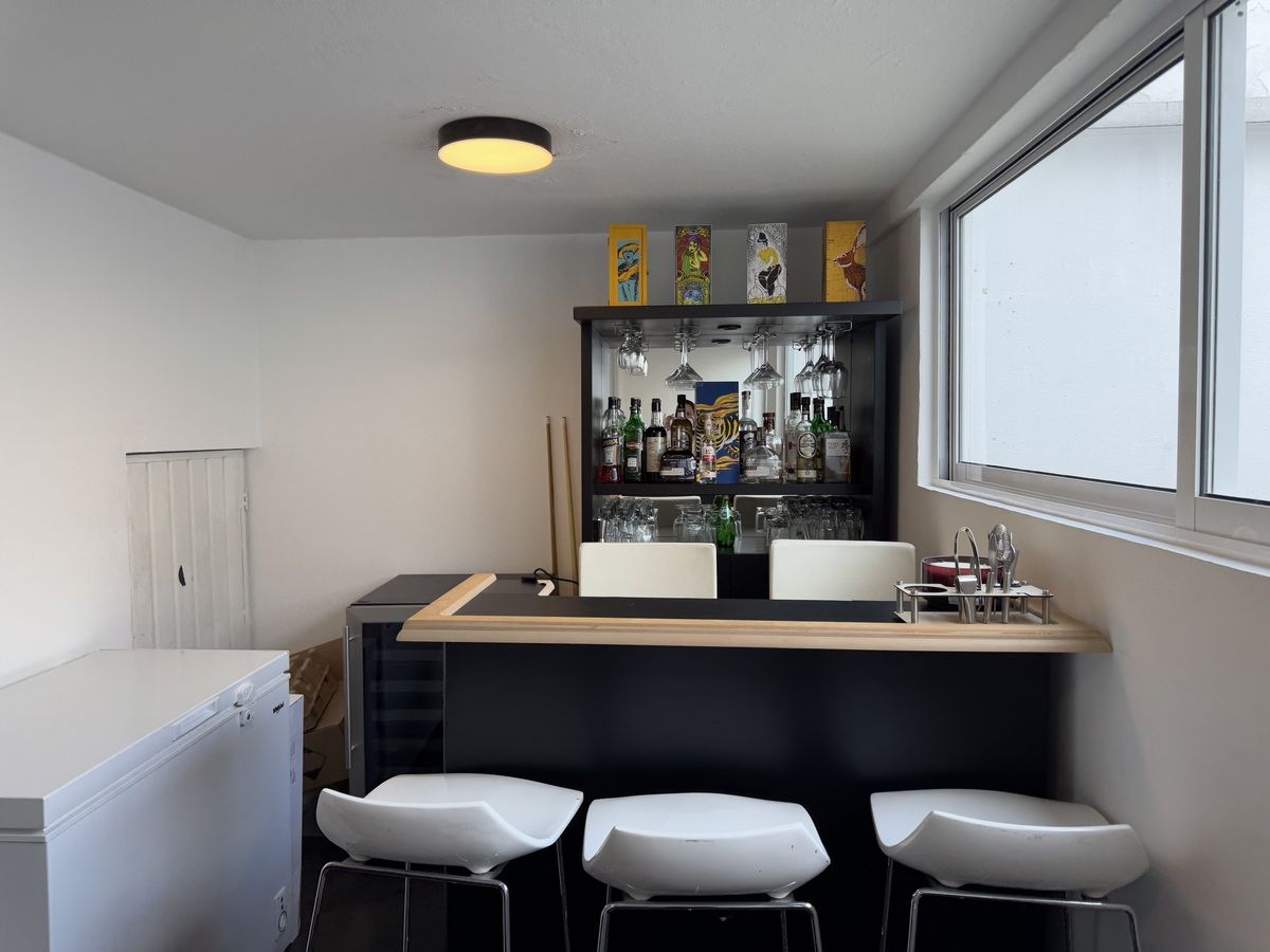 Muy buena casa en venta en la herradura en calle cerrada