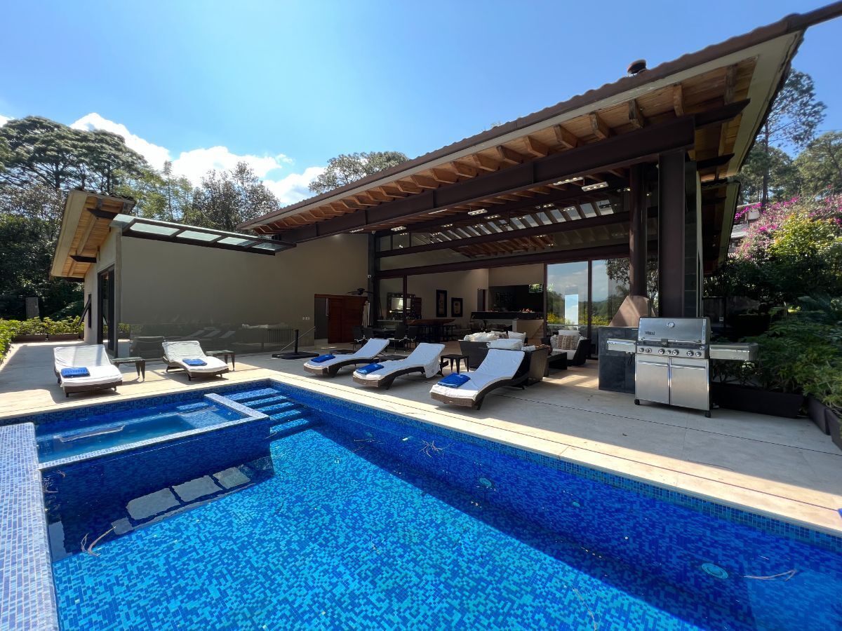 Casa camino a la Fábrica