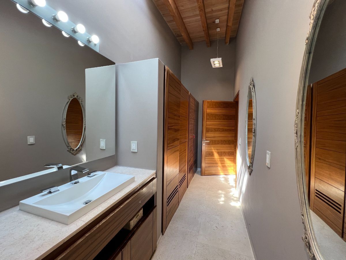 Casa camino a la Fábrica