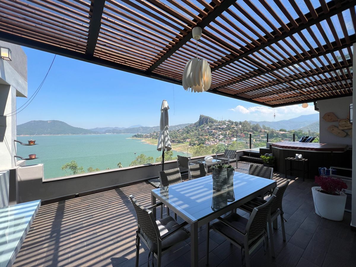 Casa la Bolita Valle de Bravo