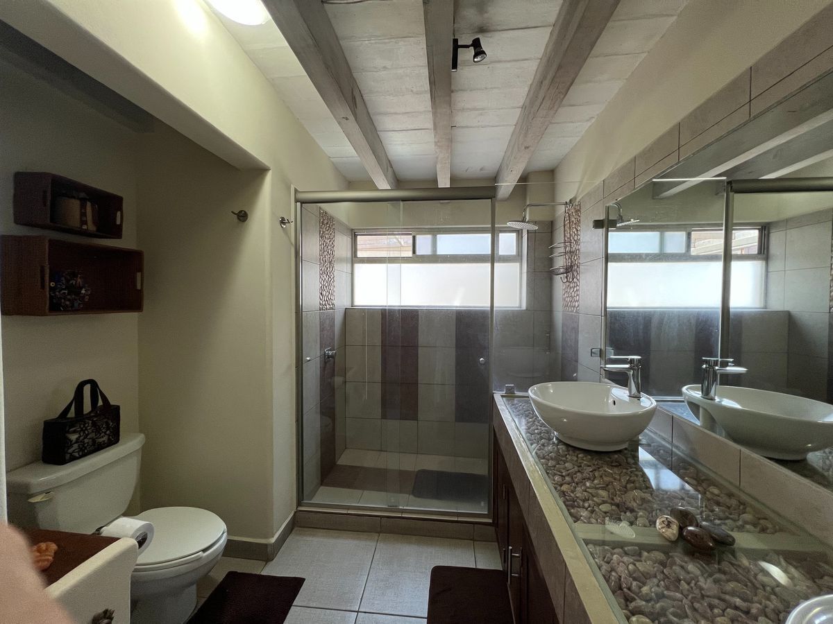 Casa la Bolita Valle de Bravo