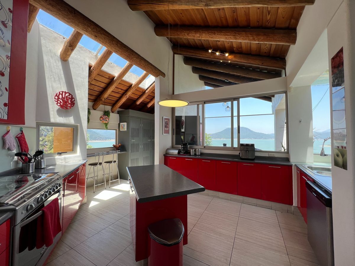 Casa la Bolita Valle de Bravo