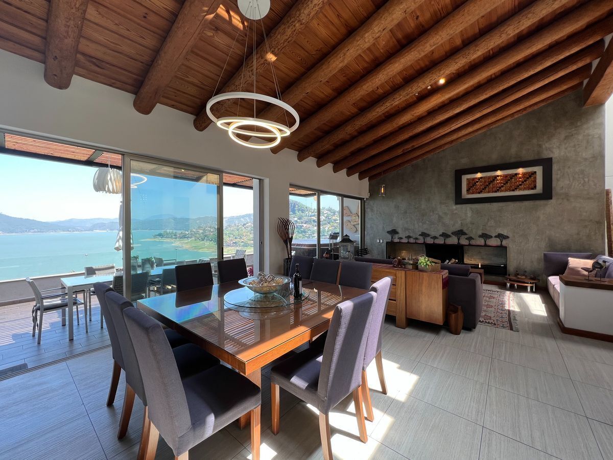 Casa la Bolita Valle de Bravo