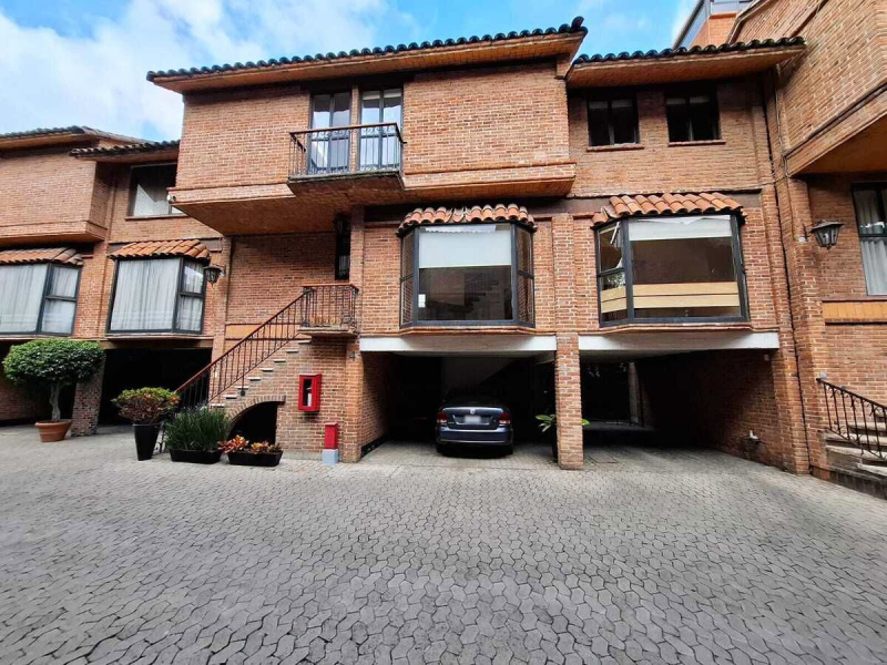 Casa En Condominio En Renta En San Ángel