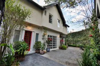 CASA EN RENTA EN LOMAS DE VIRREYES