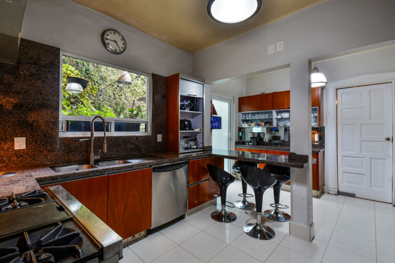 CASA EN RENTA EN LOMAS DE VIRREYES