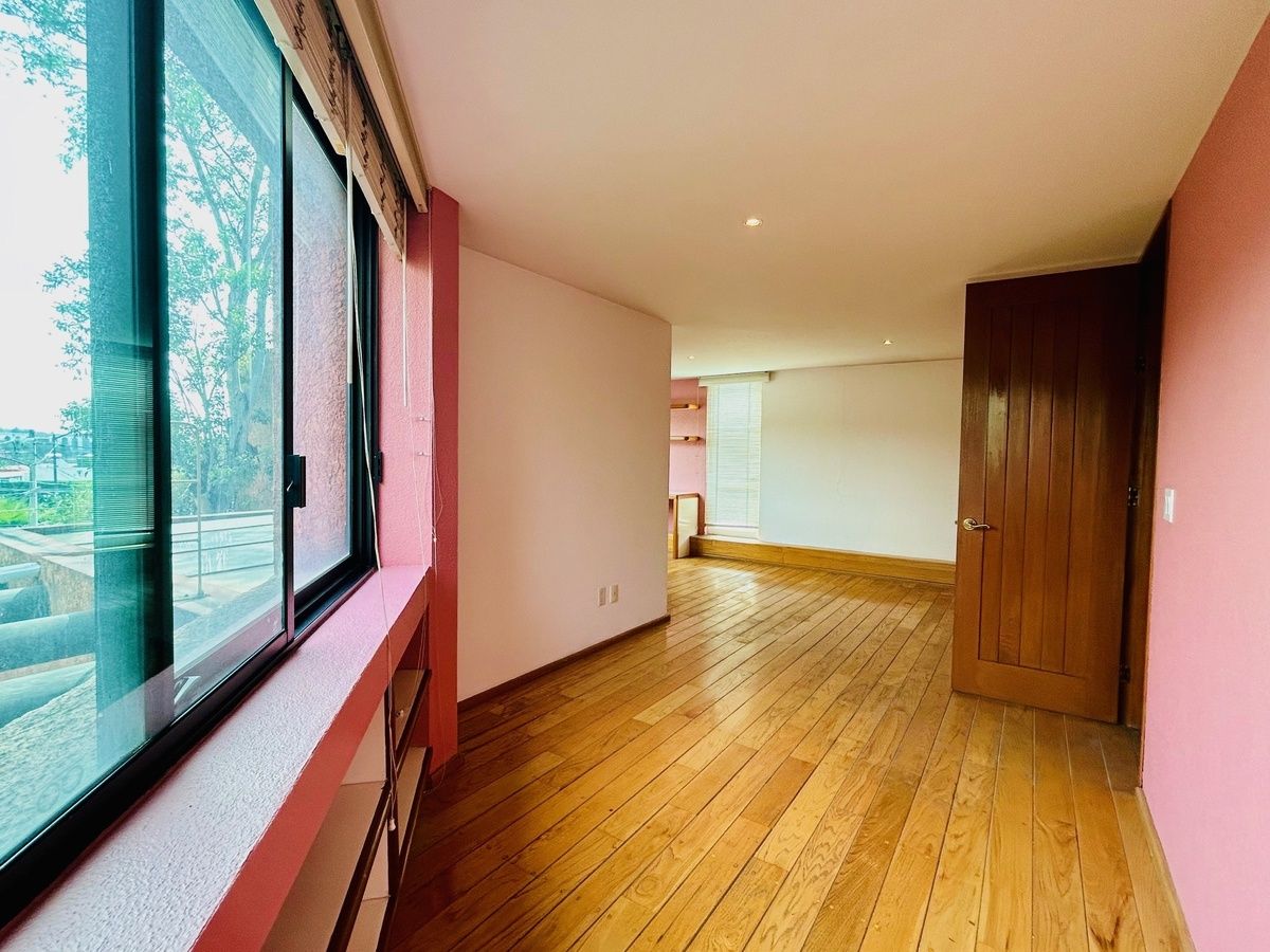 Casa Sola en Venta en Parte Baja de San Jerónimo