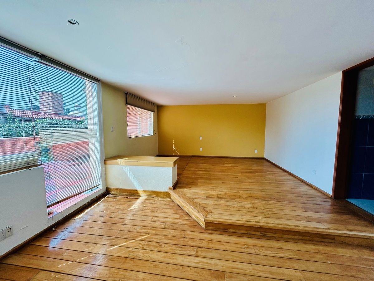 Casa Sola en Venta en Parte Baja de San Jerónimo