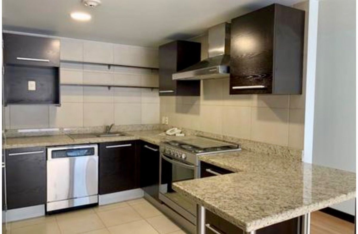 departamento en venta  con balcón en zona carso