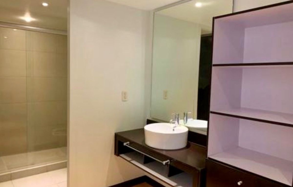 departamento en venta  con balcón en zona carso