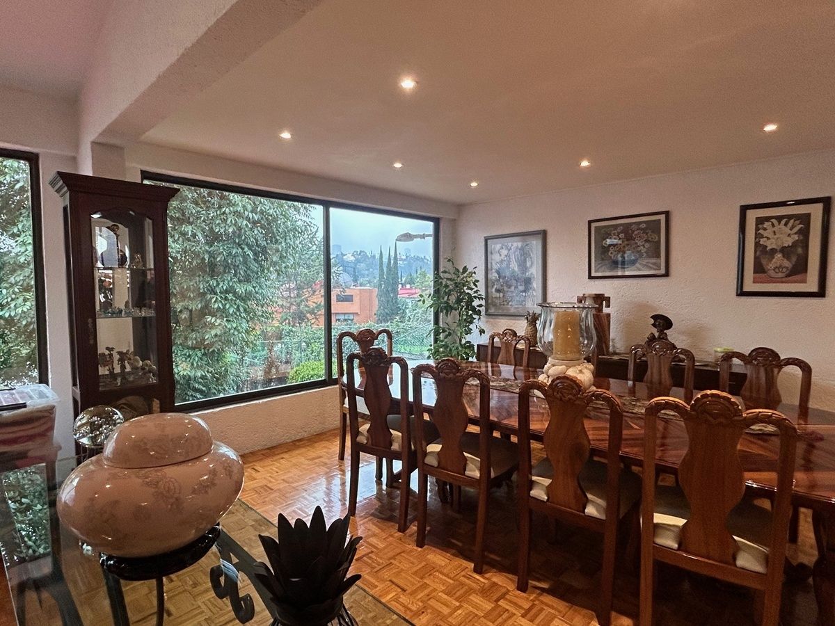 casa muy iluminada en cerrada con vigilancia en venta en parques de la herradura