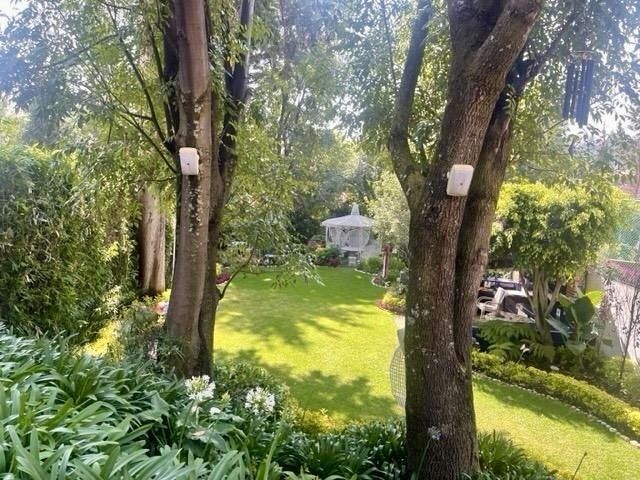 casa muy iluminada en cerrada con vigilancia en venta en parques de la herradura
