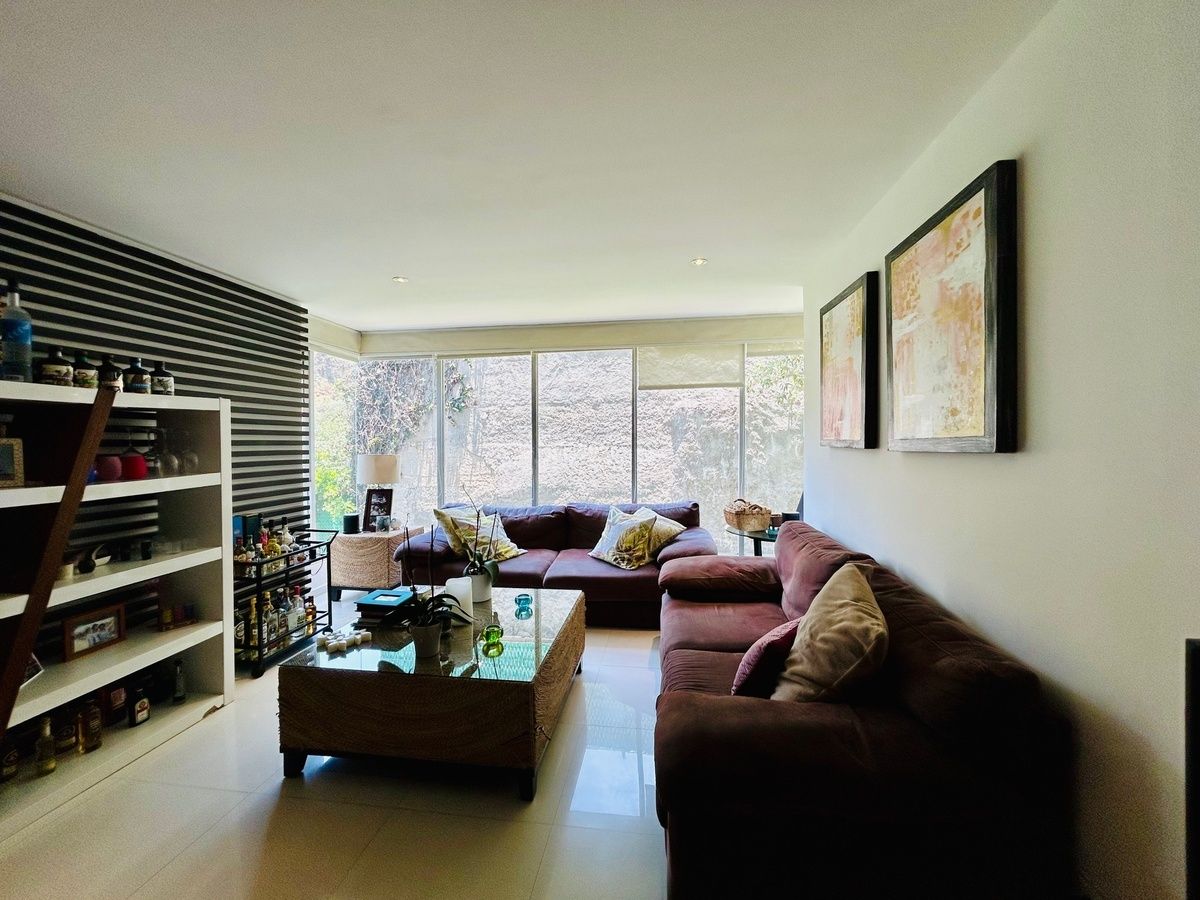 departamento en venta de 2 pisos con terraza en interlomas