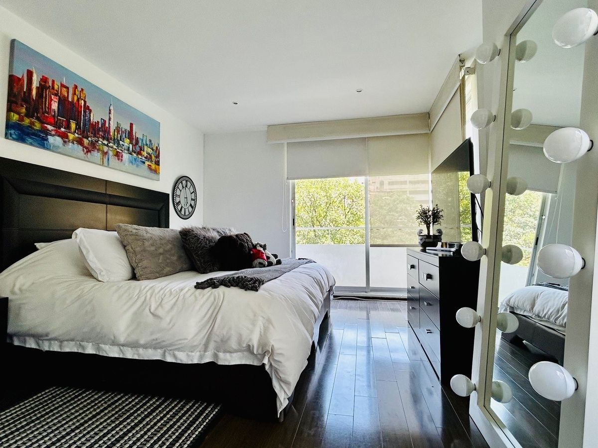 departamento en venta de 2 pisos con terraza en interlomas