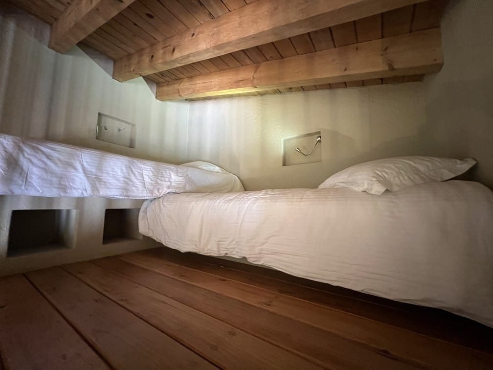 espectacular casa en venta  o renta en el santuario, valle de bravo