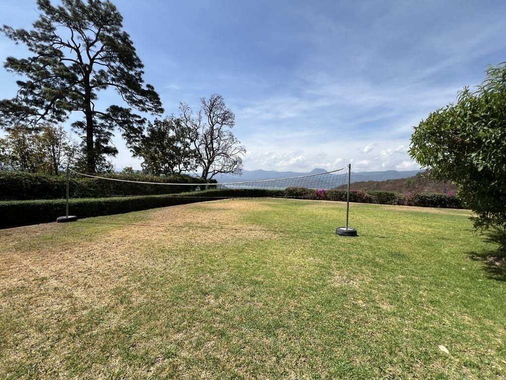 espectacular casa en venta  o renta en el santuario, valle de bravo