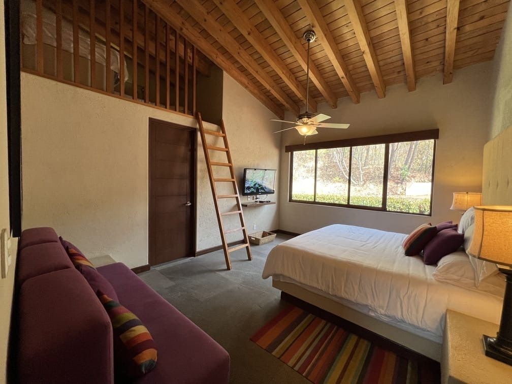espectacular casa en venta  o renta en el santuario, valle de bravo