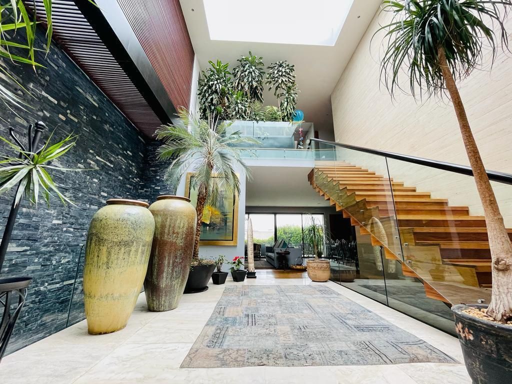 casa en venta en cumbres de santa fe
