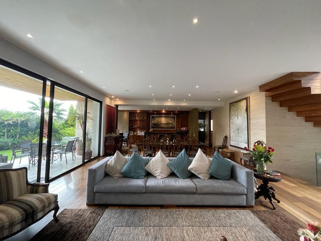 casa en venta en cumbres de santa fe