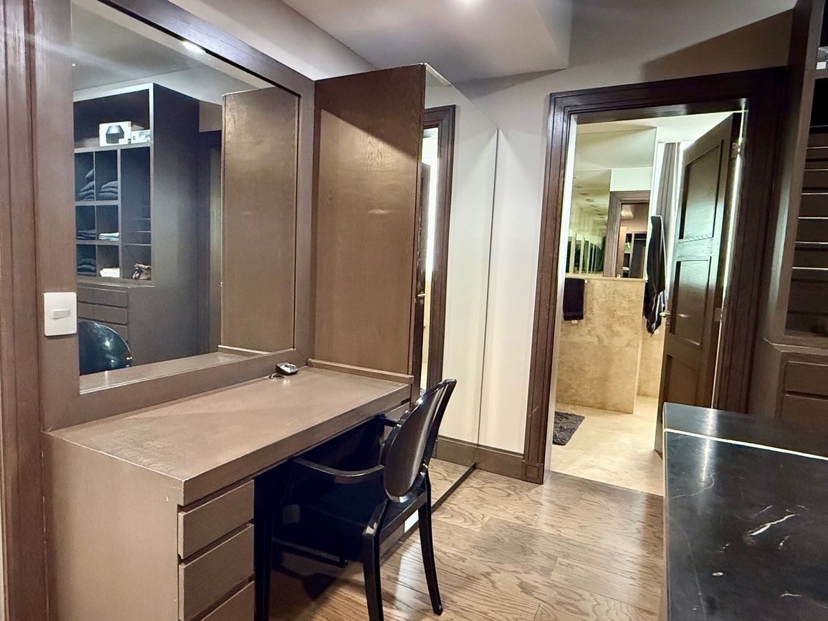 exclusivo departamento piso bajo en venta en cumbres de santa fe