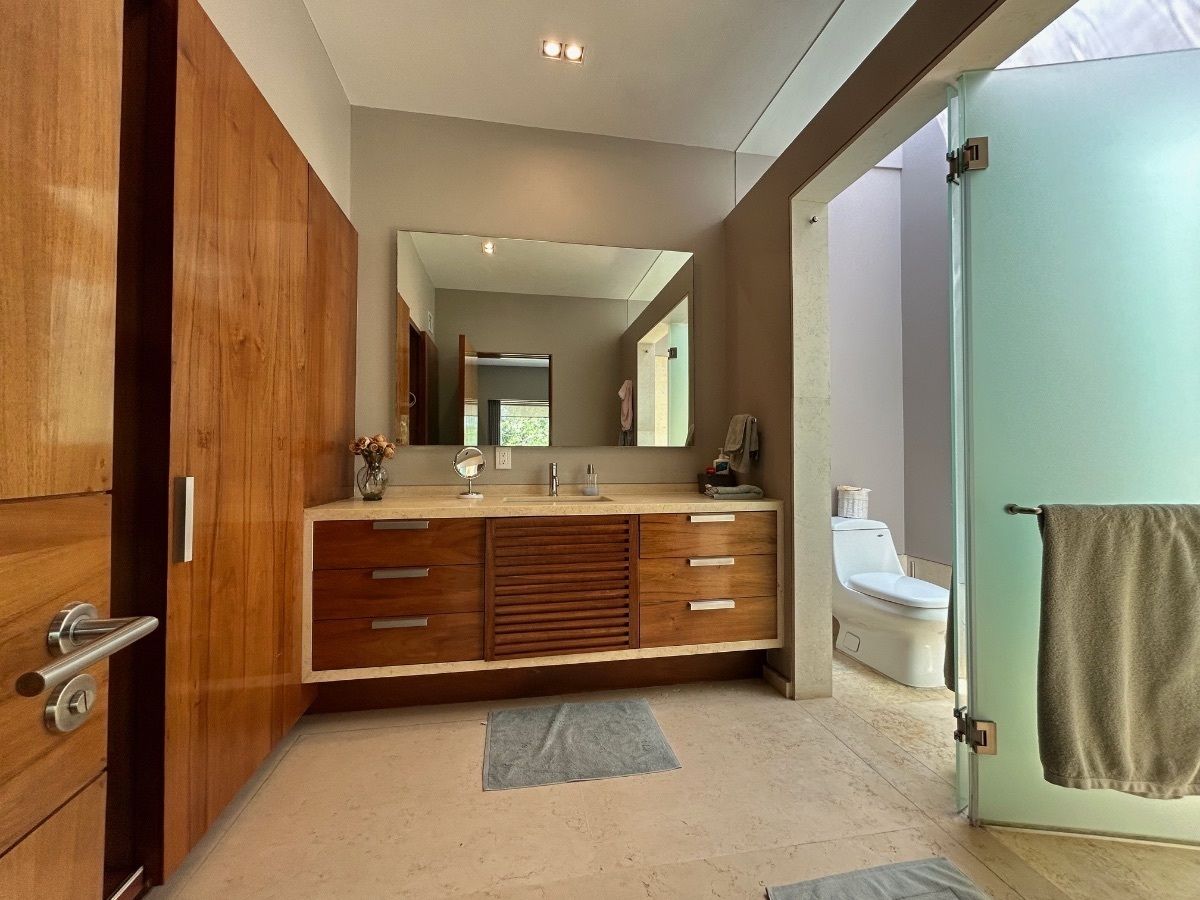 exclusiva casa en condominio en venta  en cumbres de santa fe