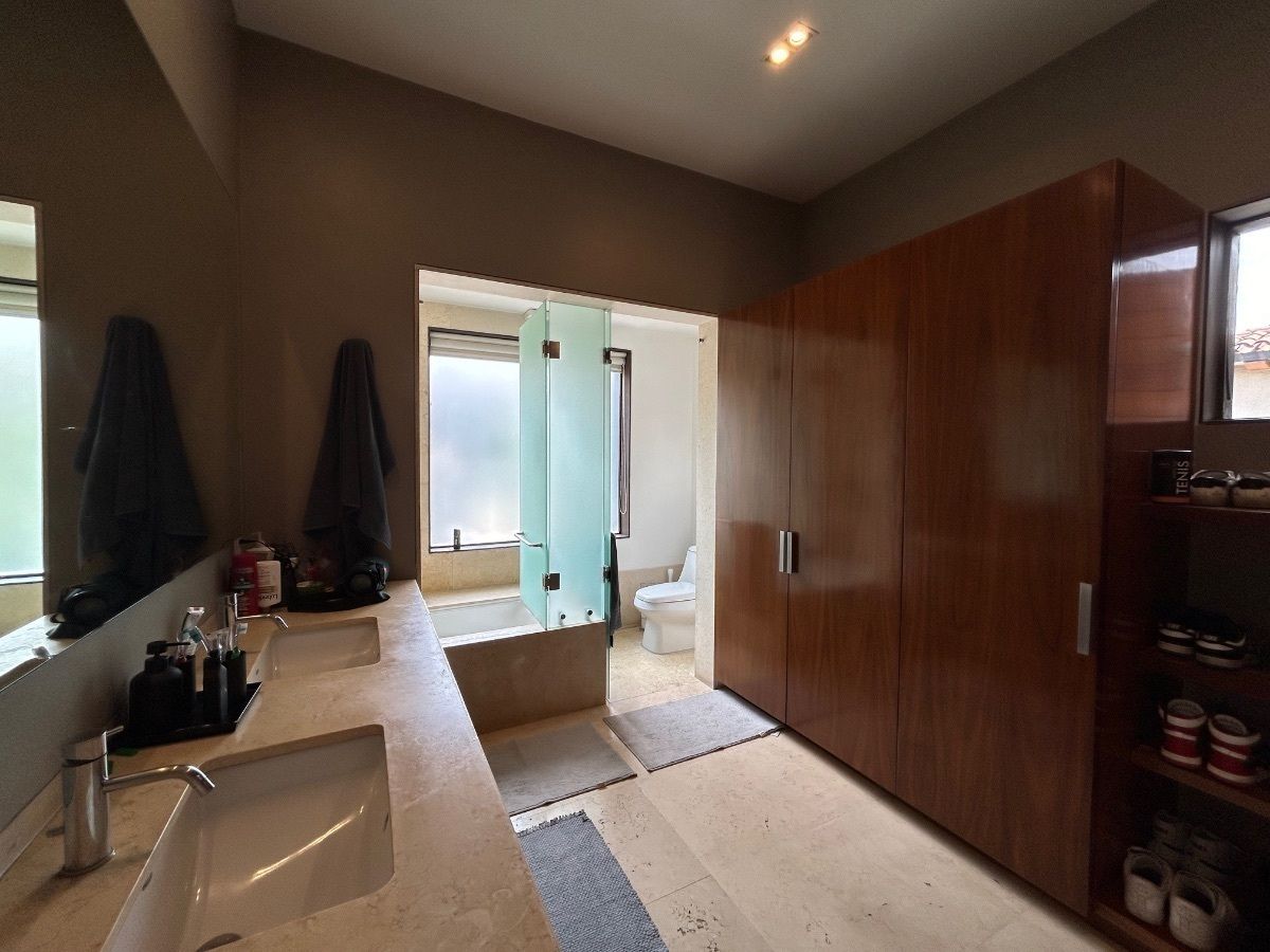 exclusiva casa en condominio en venta  en cumbres de santa fe