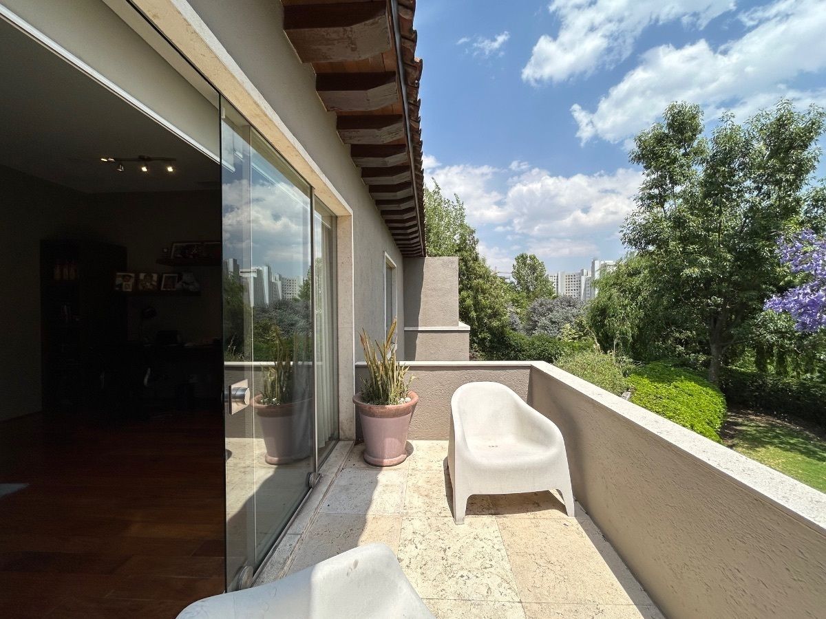 exclusiva casa en condominio en venta  en cumbres de santa fe