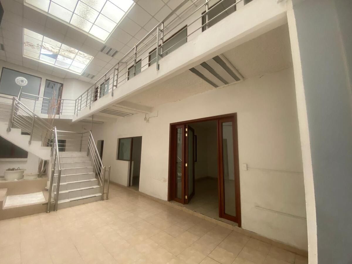 VENTA CASA/OFICINA LAGO BOLSENA