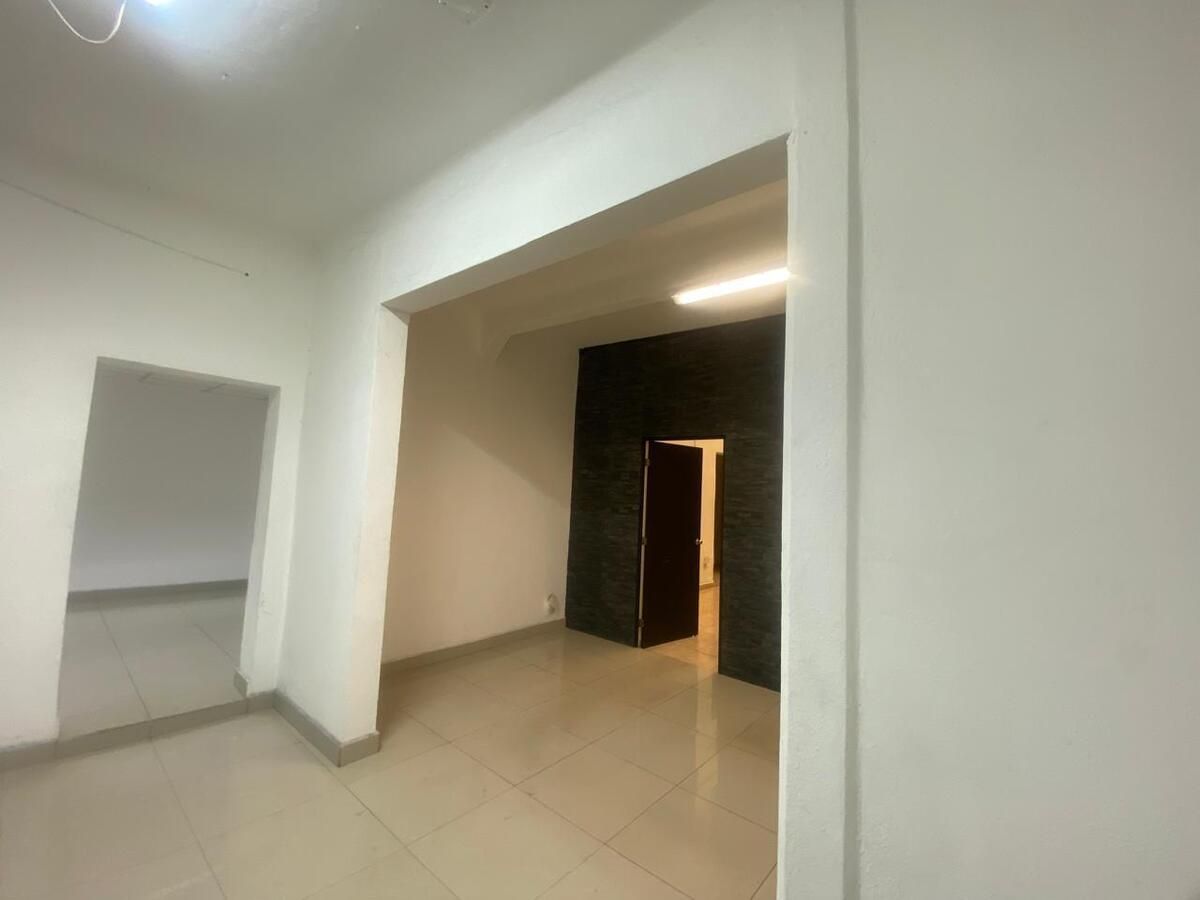 VENTA CASA/OFICINA LAGO BOLSENA