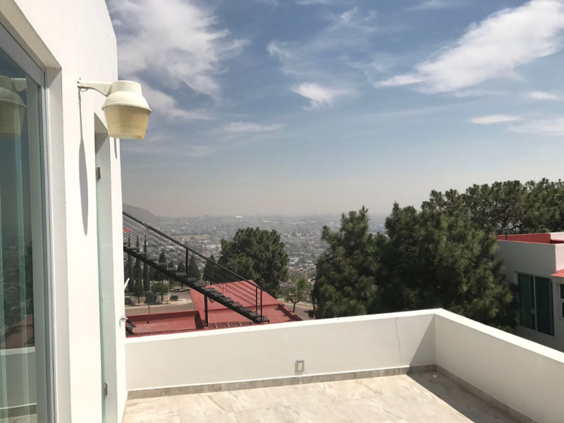 Casa En Venta Dentro De Coto En Bugambilias Segunda Sección