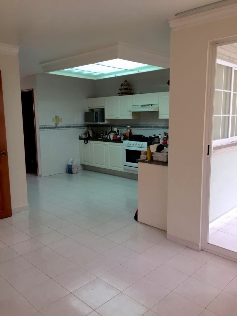CASA EN RENTA EN INTERLOMAS