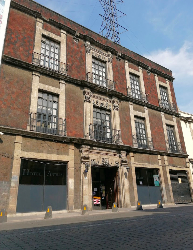 Edificio Y Hotel En Venta En Centro Histórico De CDMX