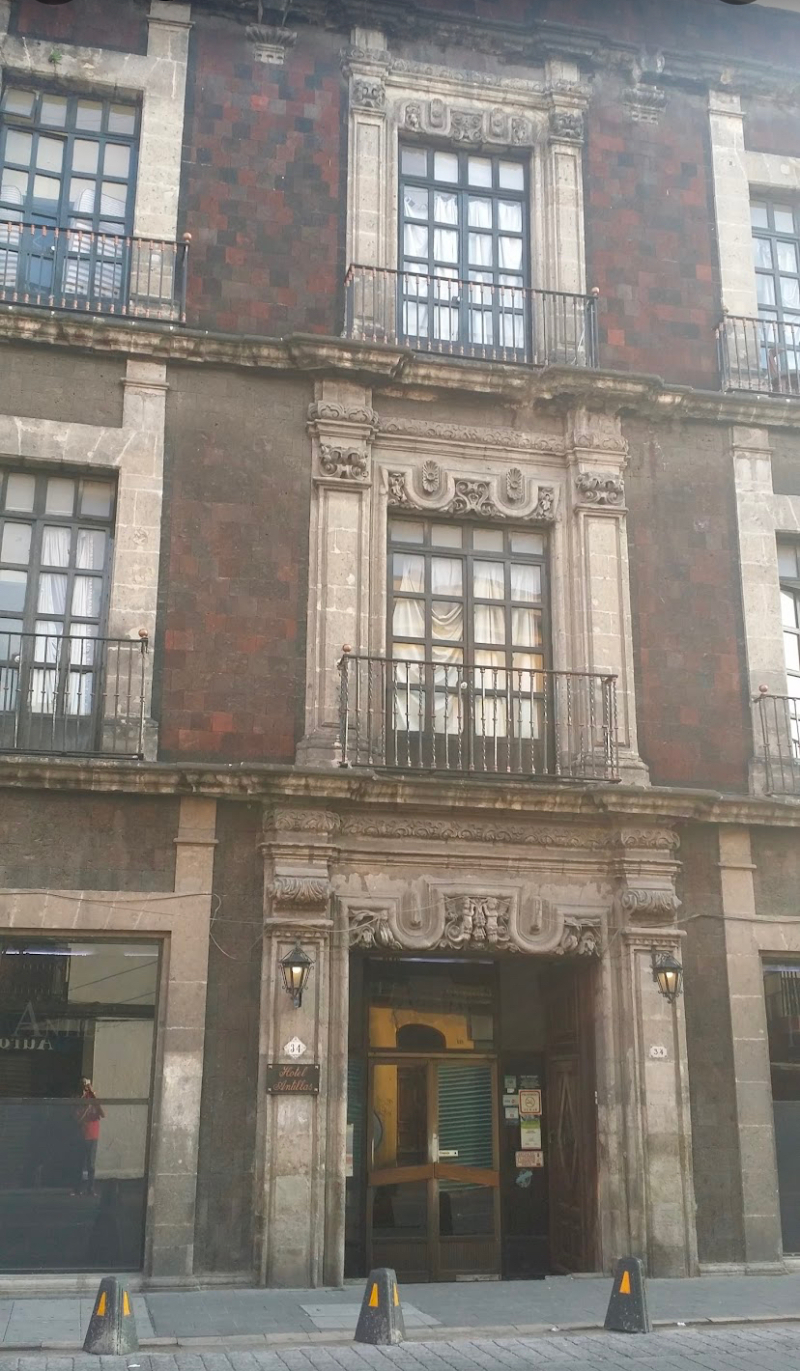 Edificio Y Hotel En Venta En Centro Histórico De CDMX