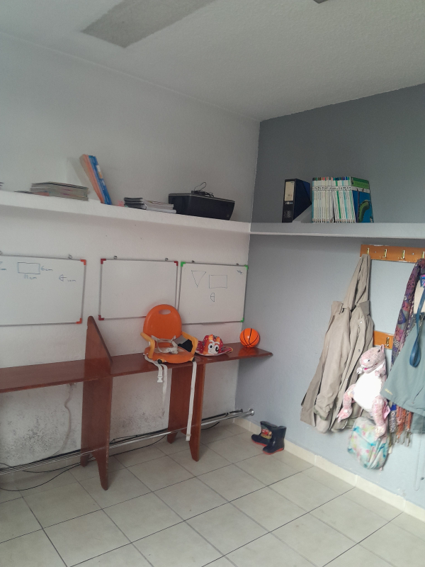 Edificio Con Bodega En Venta En Azcapotzalco.