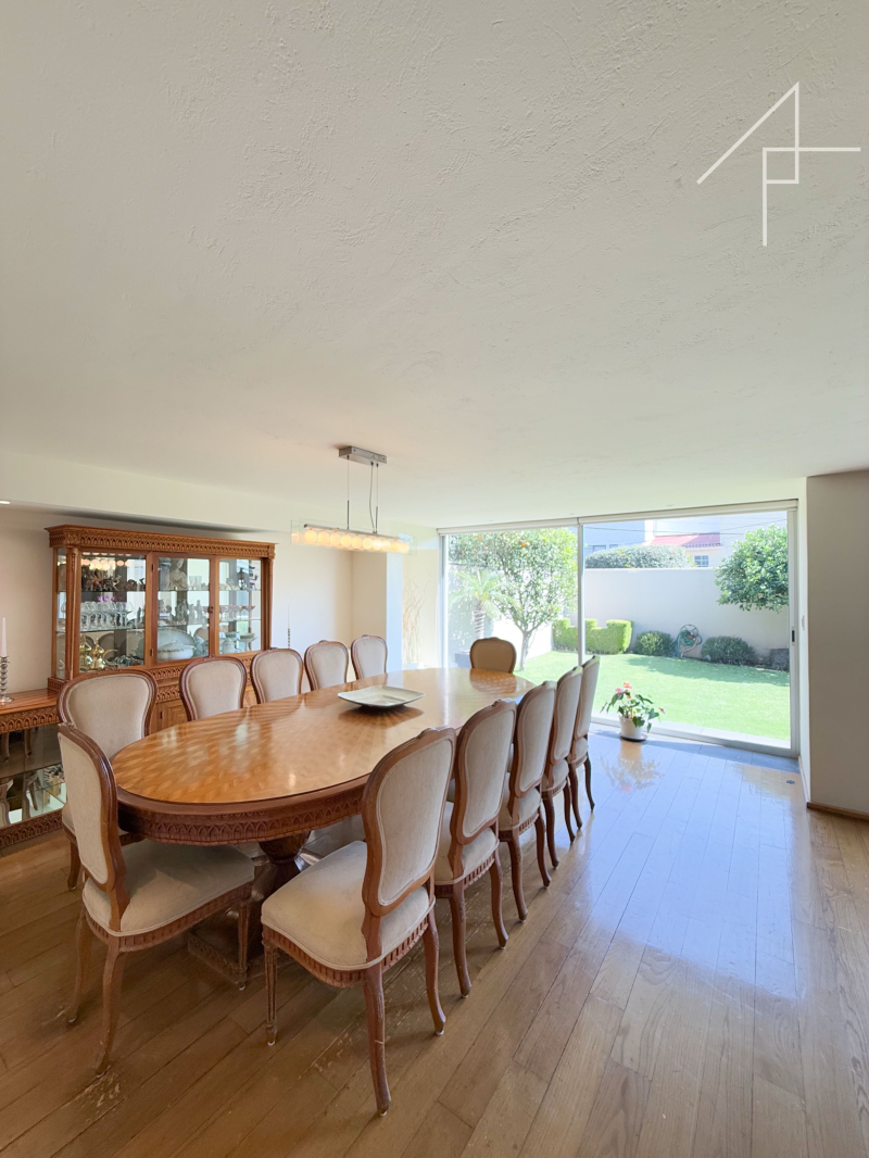 Casa En Venta En Lomas De Tecamachalco