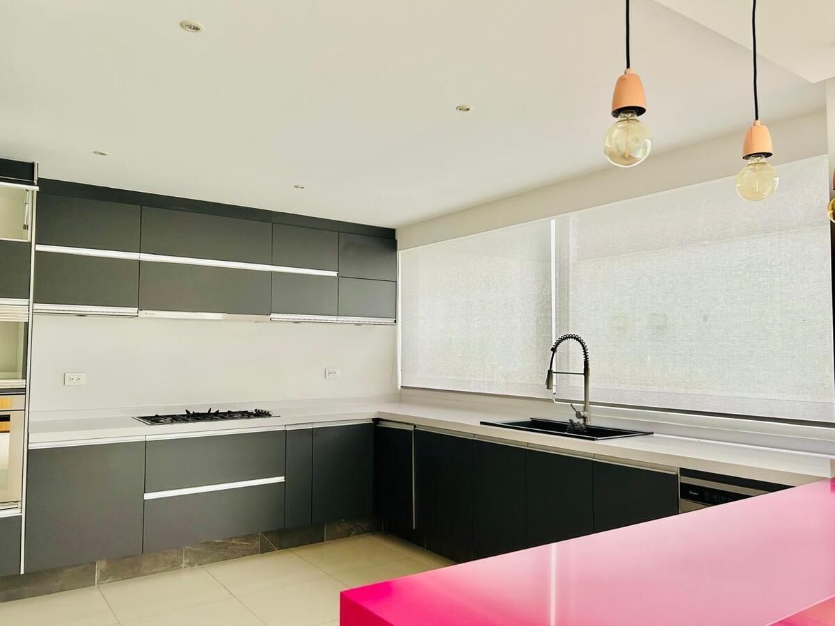 Casa en Venta en Bosque Real