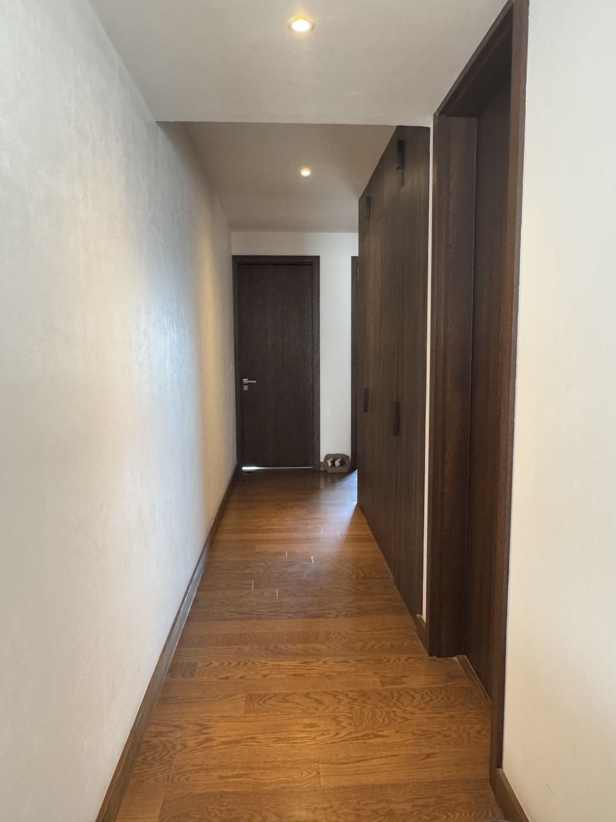 Muy buen departamento en venta, puede venderse como inversión con inquilinos.