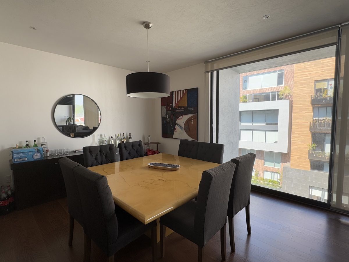 Muy buen departamento en venta, puede venderse como inversión con inquilinos.